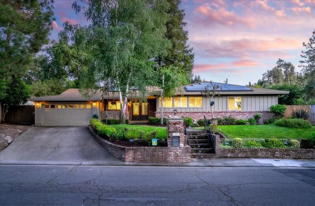 1561 Elsdon Circle, Carmichael