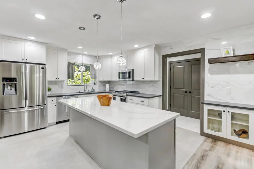 3751 Dell Road, Carmichael