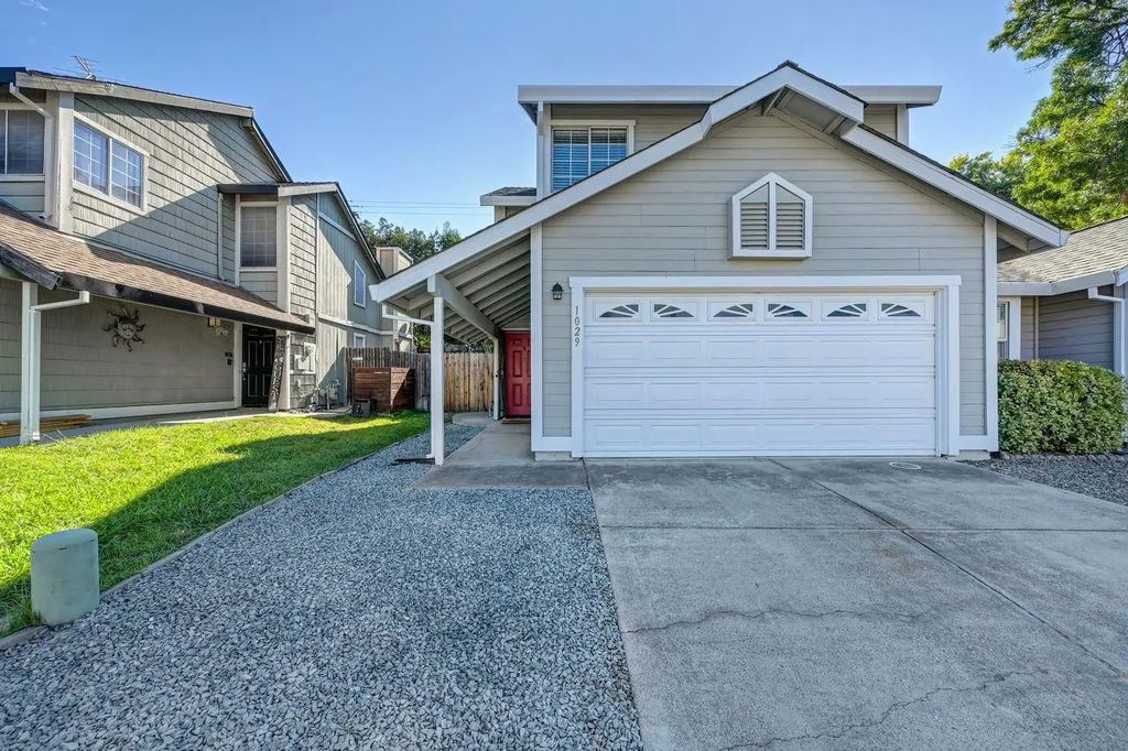 1029 Cirby Oaks Way, Roseville