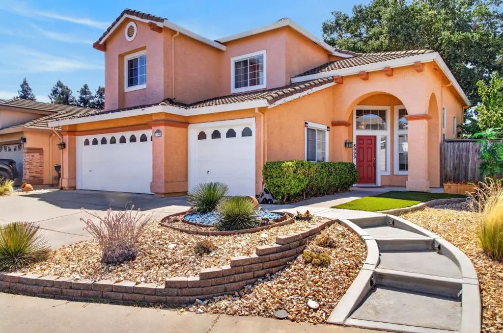 8999 Richborough Way, Elk Grove