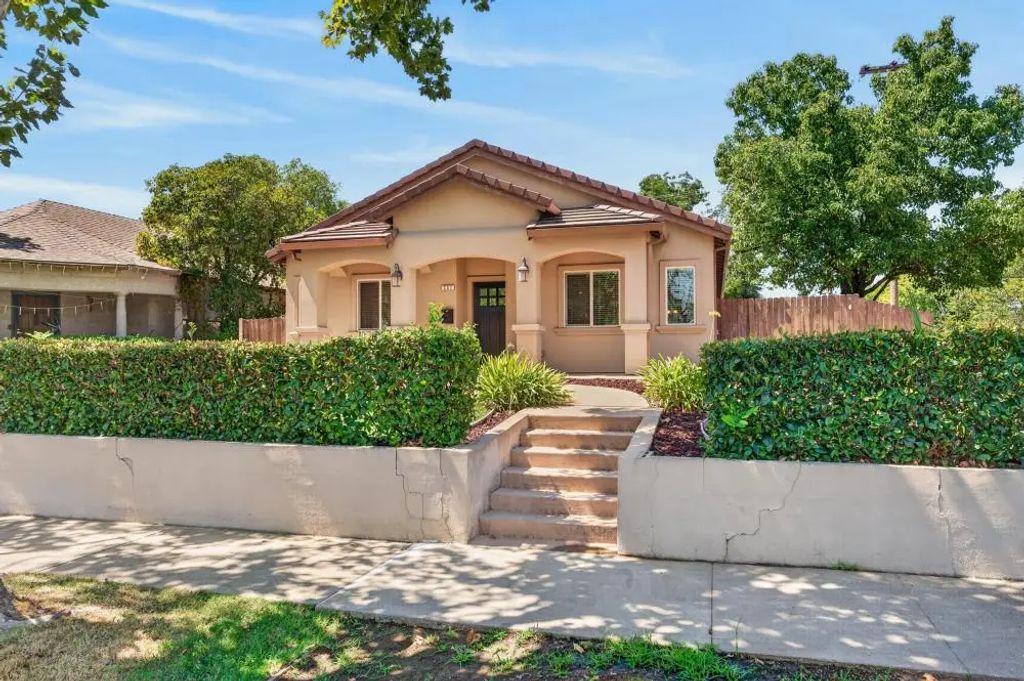 237 Sierra Boulevard, Roseville