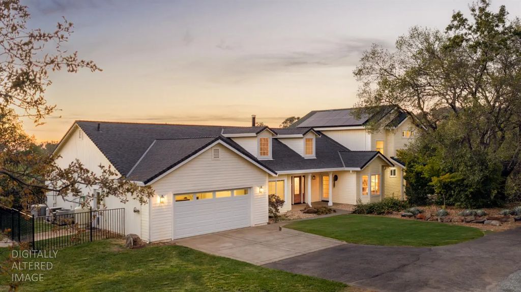10228 Blue Light Lane, Auburn