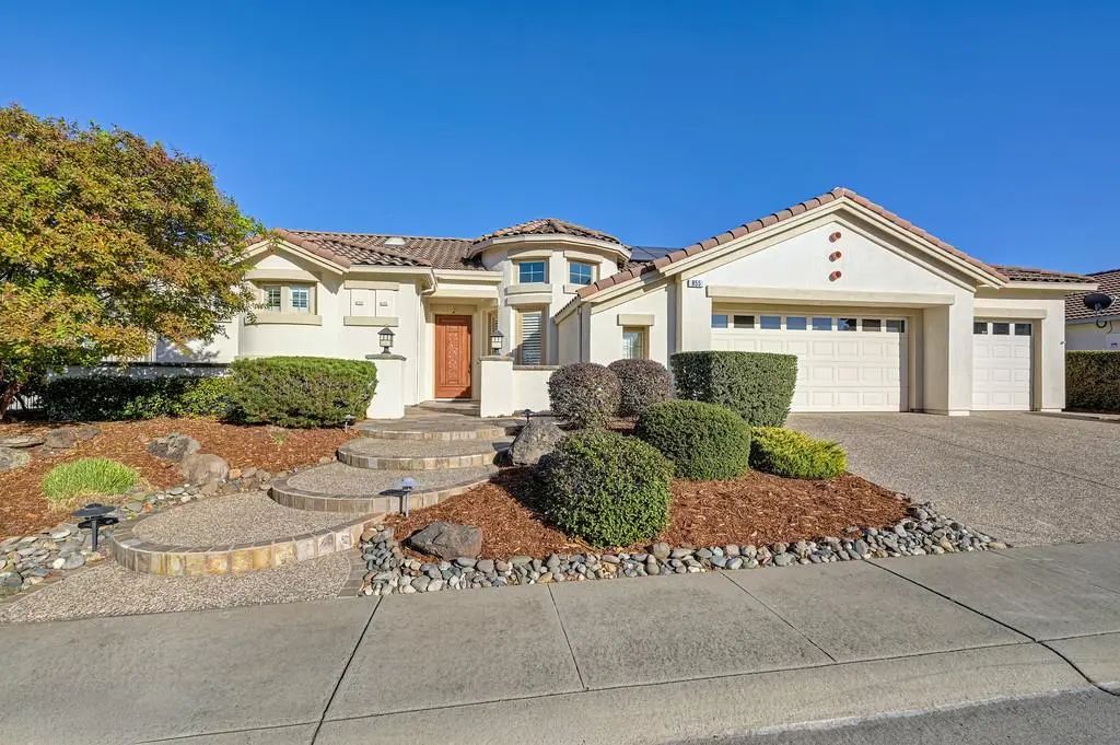 855 Mossy Ridge Lane, Lincoln