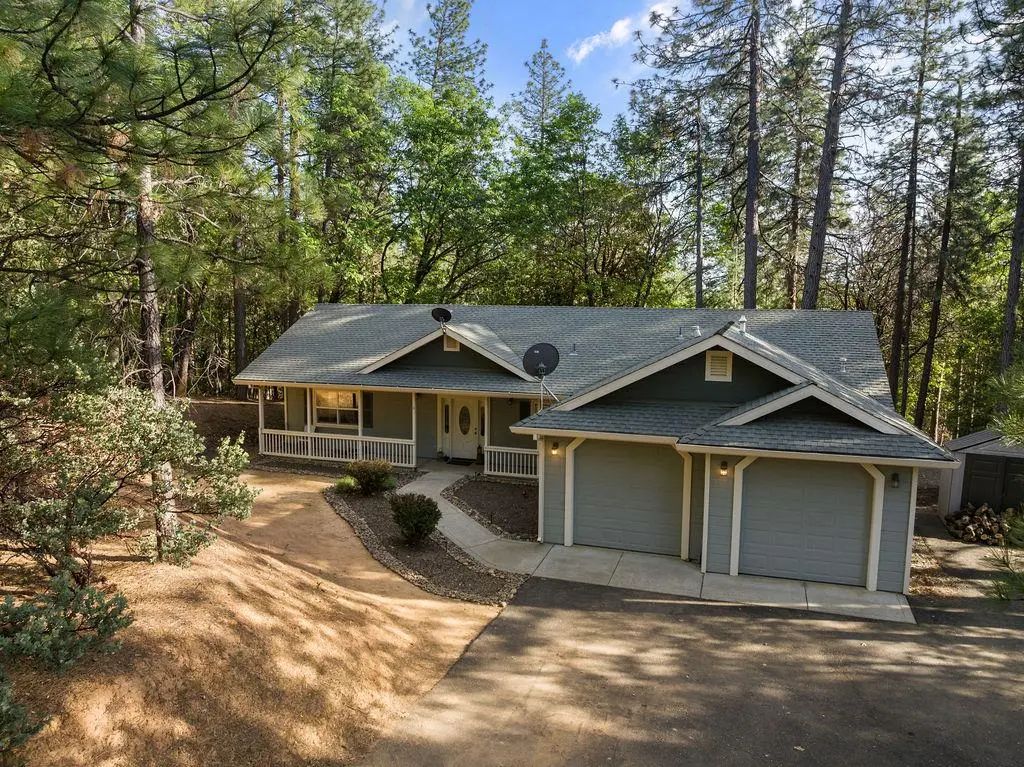 6221 Pine Needle Lane, Placerville