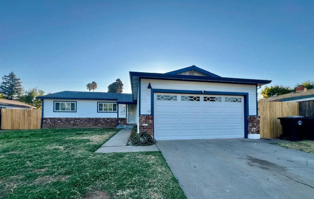 7313 Fairytale Street, Citrus Heights