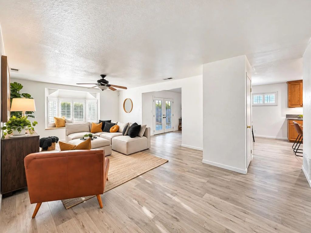 7313 Fairytale Street, Citrus Heights