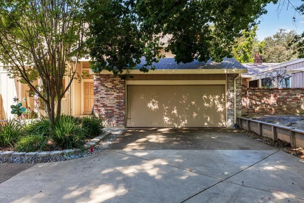 6904 Toluca Lane, Citrus Heights