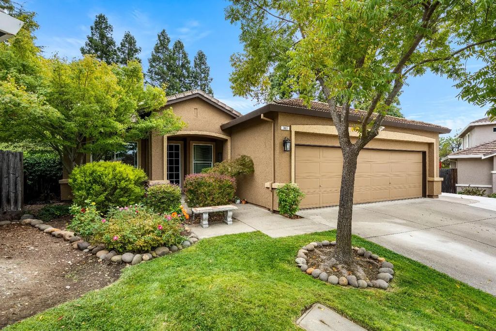 865 Hagen Court, Folsom