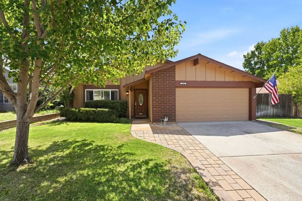 6890 Olive Tree Way, Citrus Heights