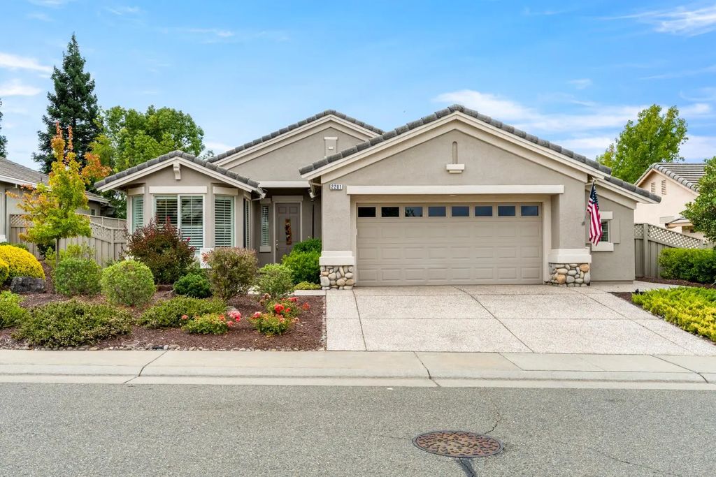 2201 Winding Way, Lincoln