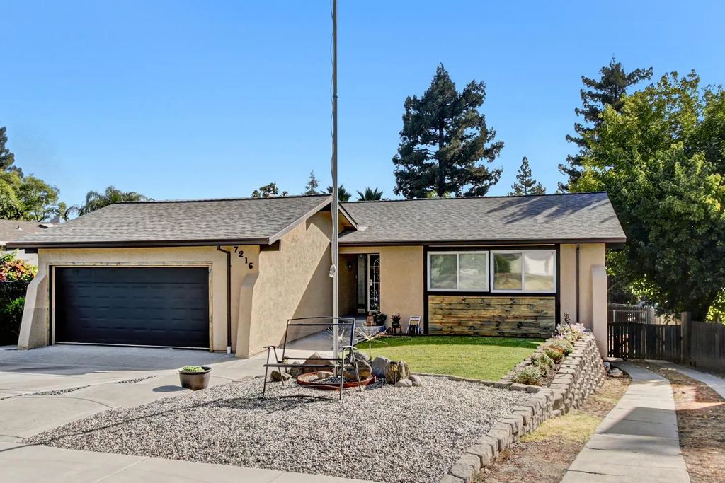 7216 Brookridge Court, Citrus Heights