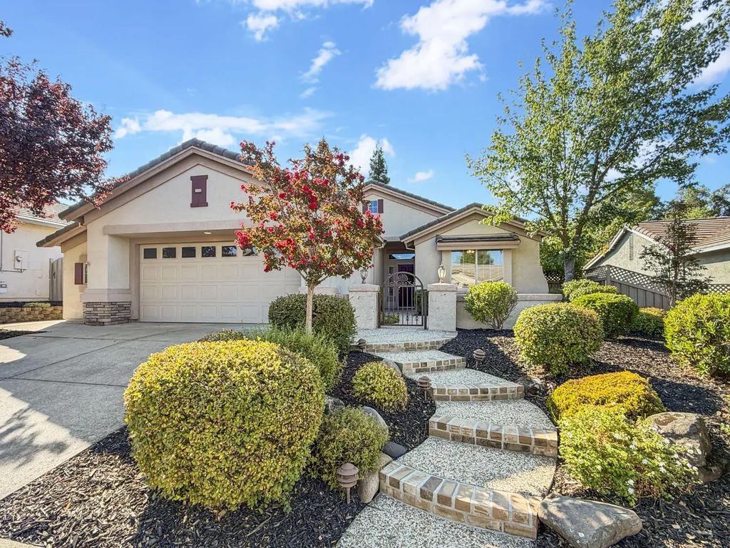 1855 Mary Rose Lane, Lincoln