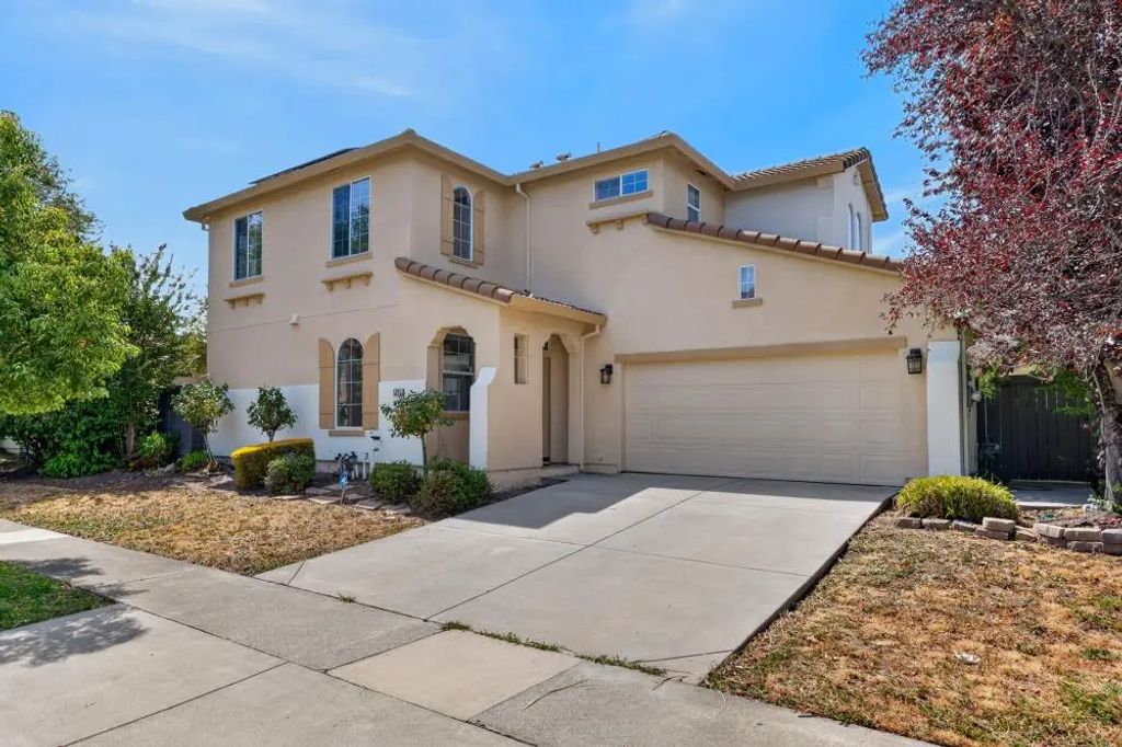 5325 Dunlay Drive, Sacramento