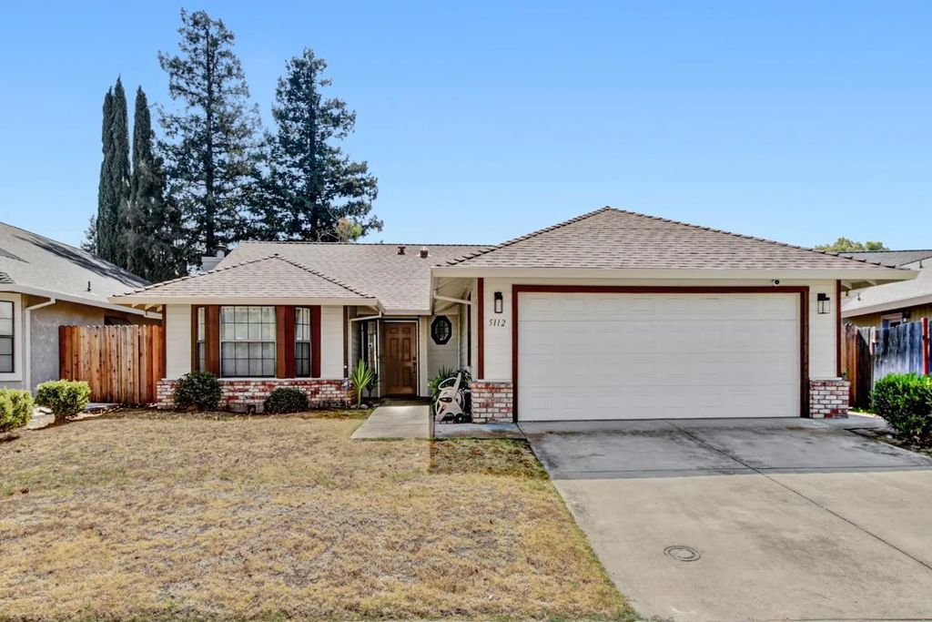 5112 Laguna Park Drive, Elk Grove