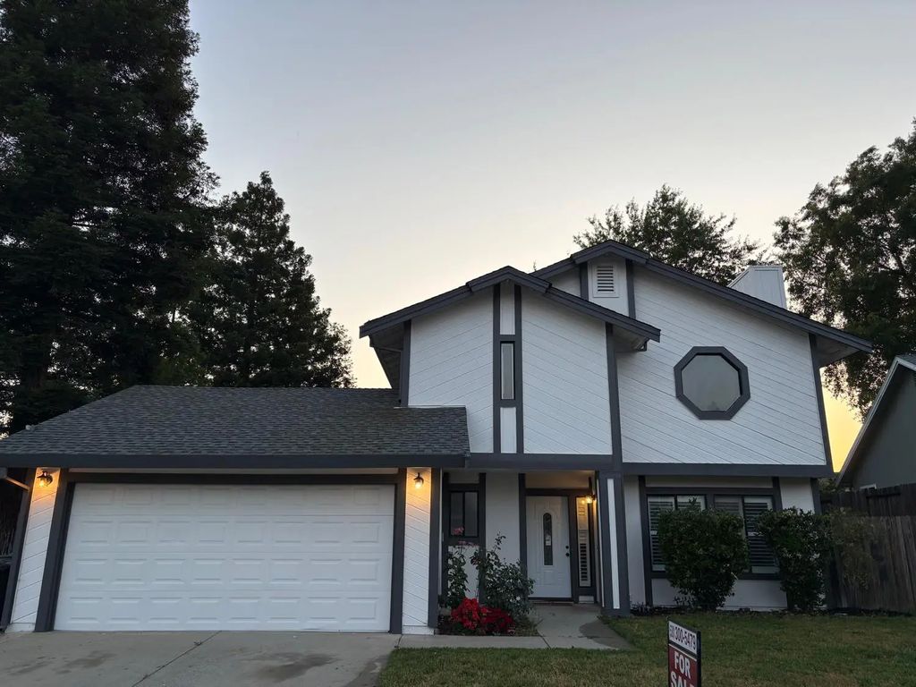 8111 Aztec, Antelope