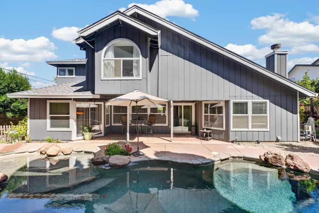 6153 Kenneth Oak Way, Fair Oaks