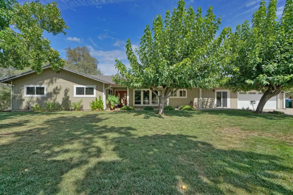 4581 Studebaker Road, Placerville