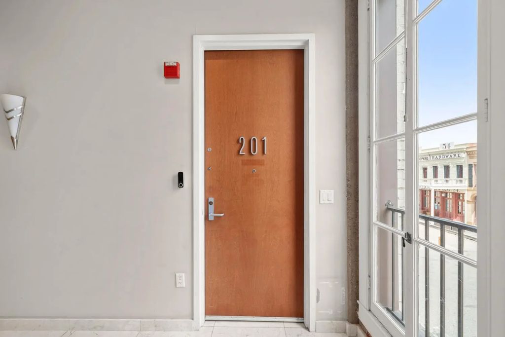 120 I Street 201, Sacramento