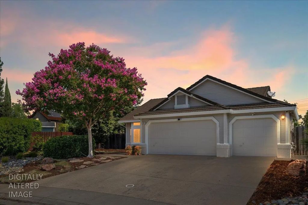 902 Calle Campana Court, Roseville