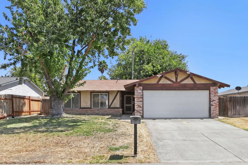 6140 Glenhurst Way, Citrus Heights