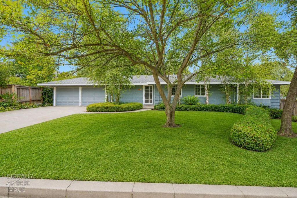 8161 Toyon Avenue, Fair Oaks