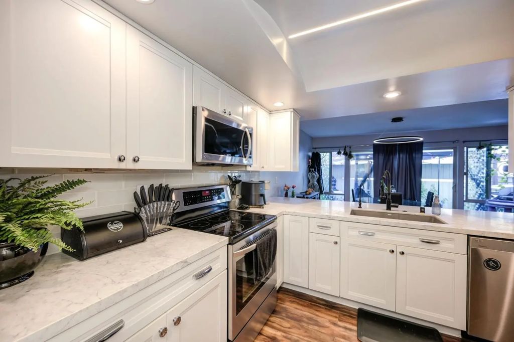 7909 Rocky Point Court, Citrus Heights