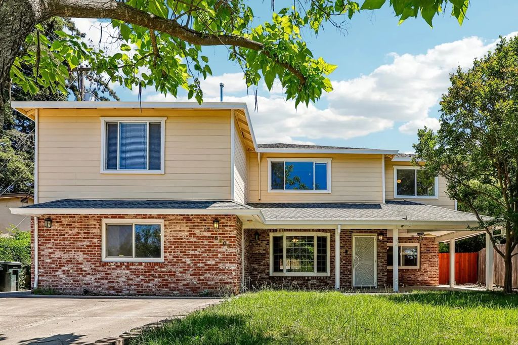 6808 Kermit Lane, Fair Oaks