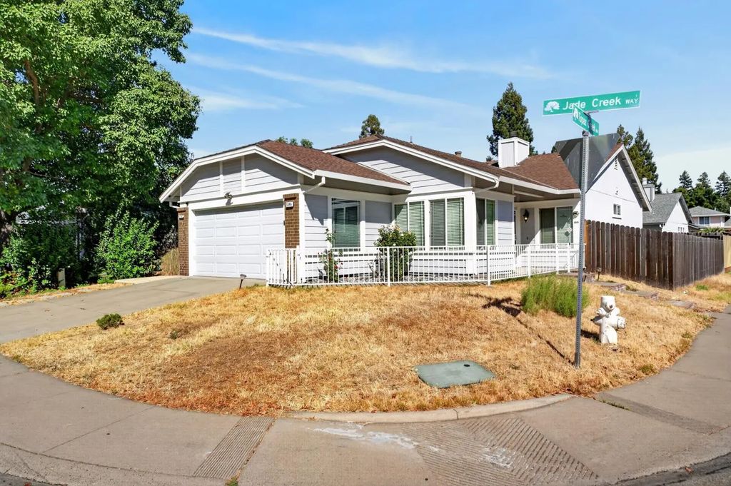 5345 Jade Creek Way, Elk Grove