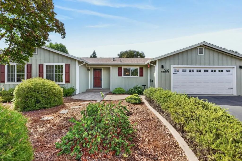3450 La Canada Drive, Cameron Park