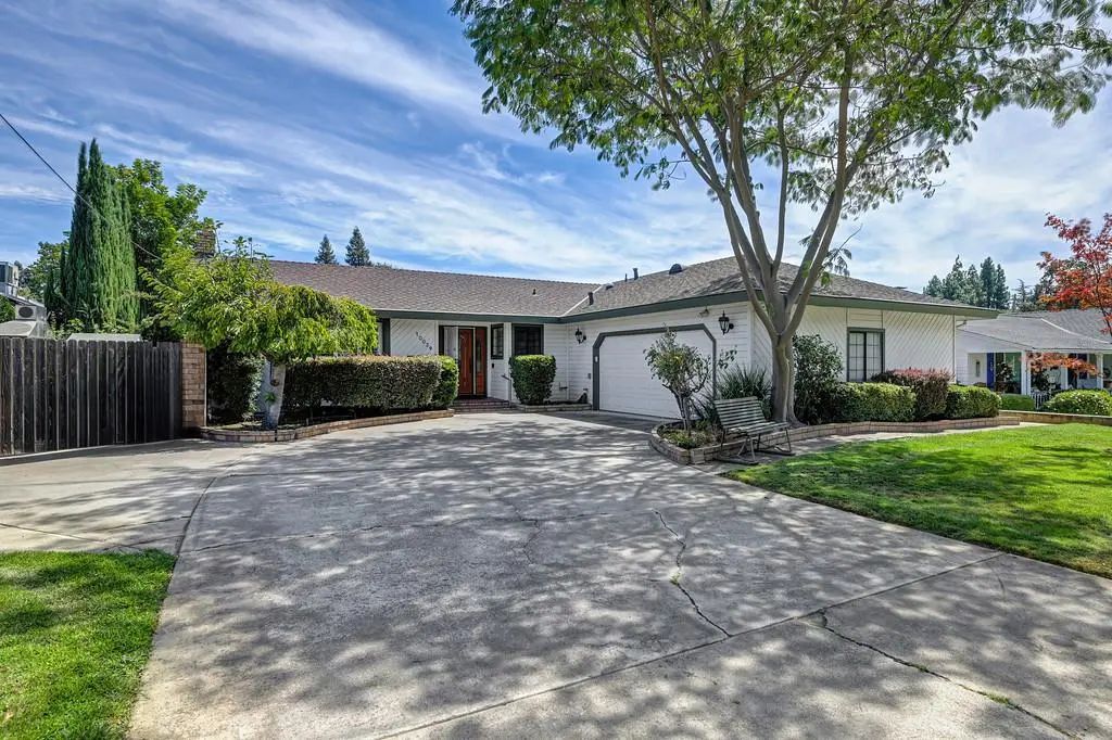 10039 Elk Grove Florin Road, Elk Grove