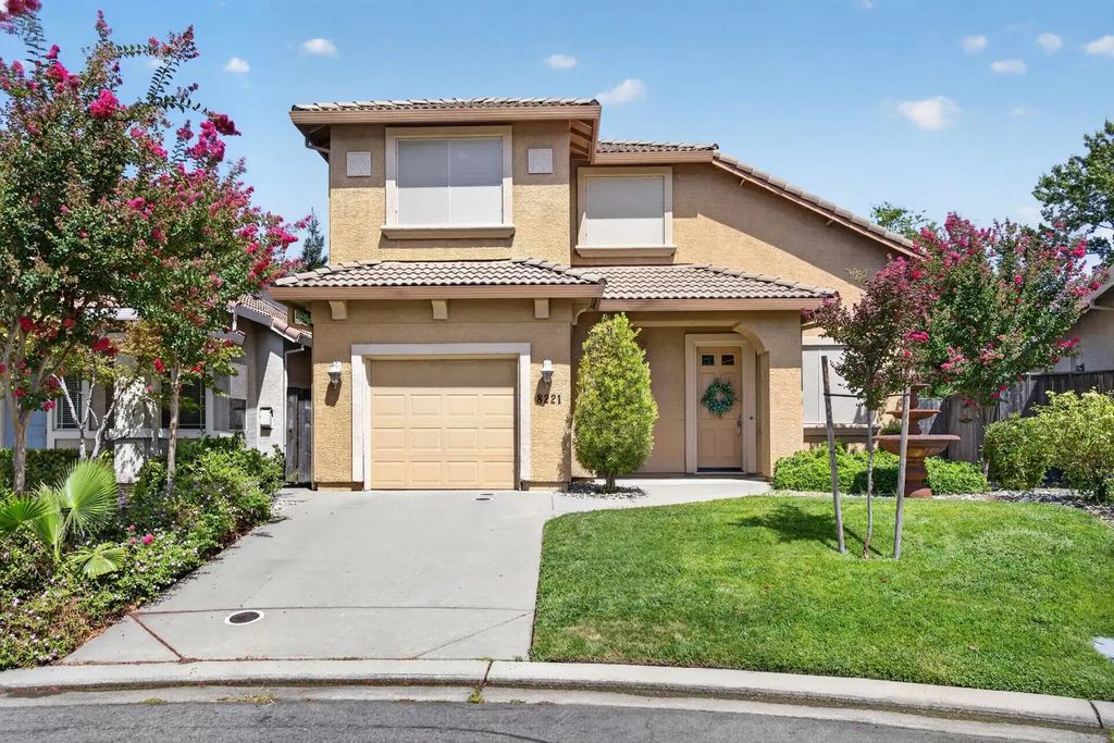 8221 Ashcrest Lane, Fair Oaks
