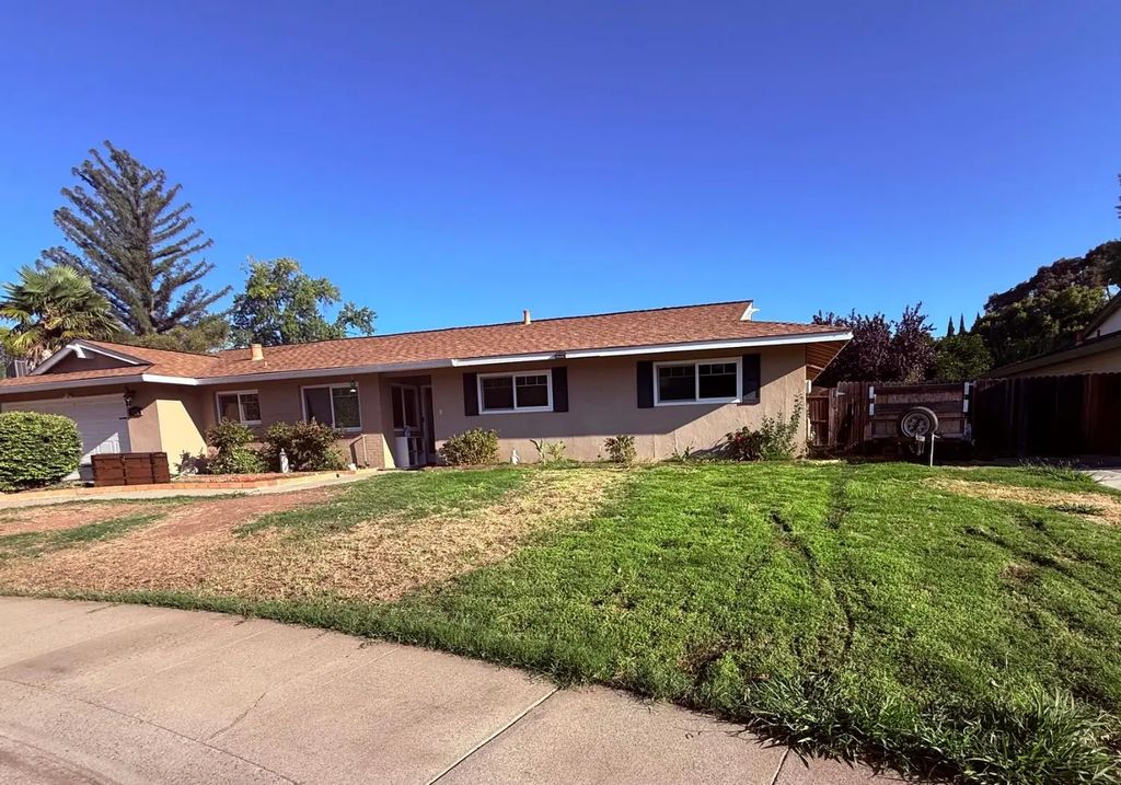 9150 Plaza Park Drive, Elk Grove