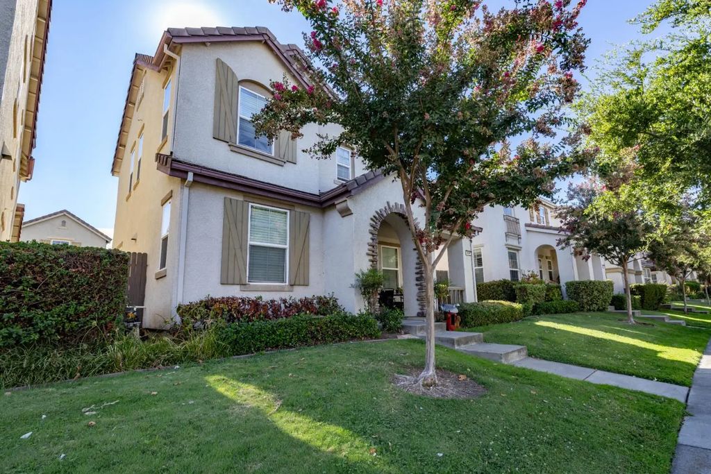 4945 Kokomo Drive, Sacramento