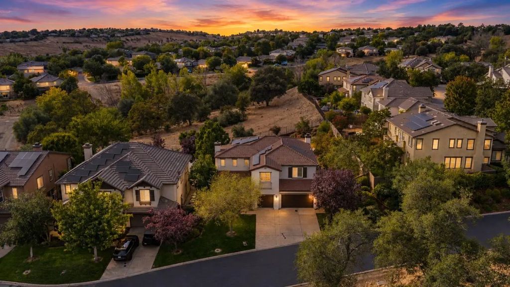 9010 Hearst Place, El Dorado Hills