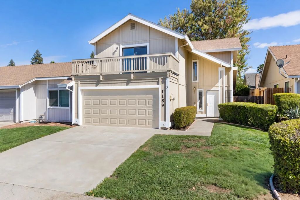 1189 Green Hill Drive, Roseville