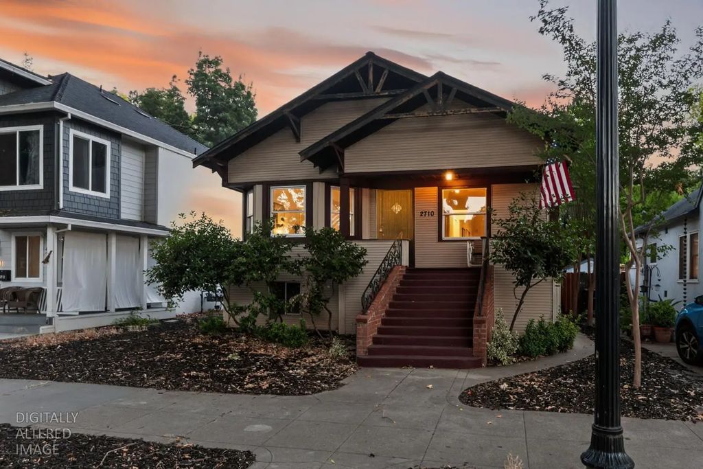 2710 D Street, Sacramento