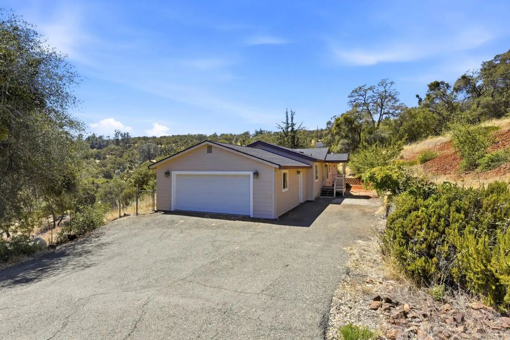 6275 Galena Drive, El Dorado