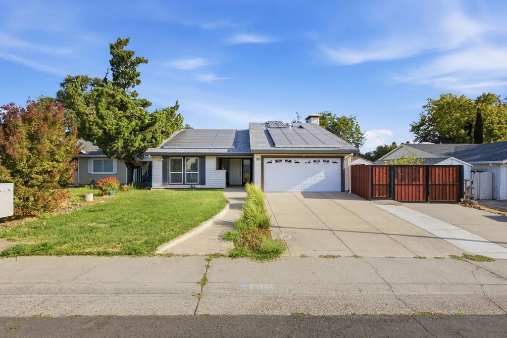 7113 Mountainside, Citrus Heights