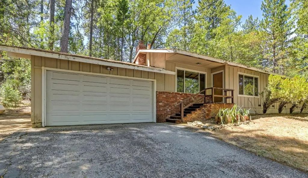 1160 Madrone Lane, Placerville
