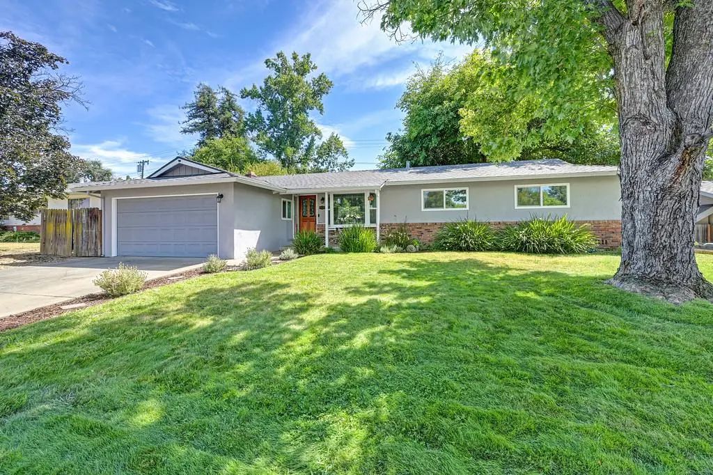 8630 Fairmont Way, Fair Oaks