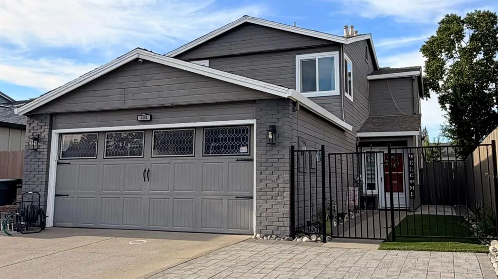 322 Hemphill Way, Roseville