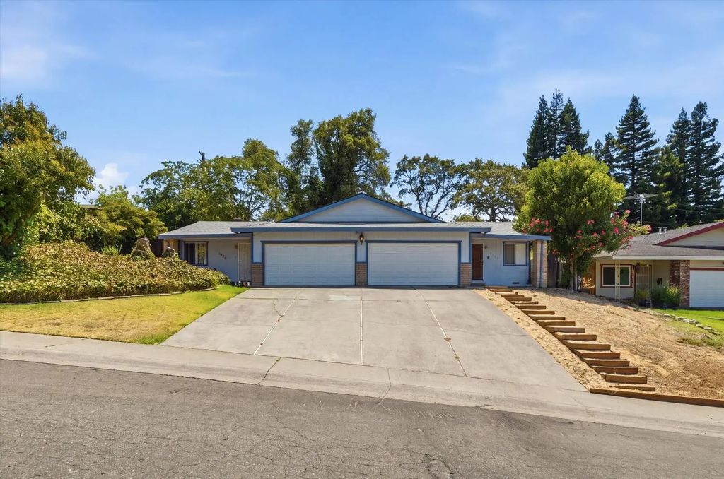 6104 Oakgreen Circle, Carmichael
