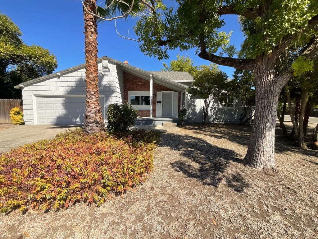 6150 Parkoaks Drive, Citrus Heights