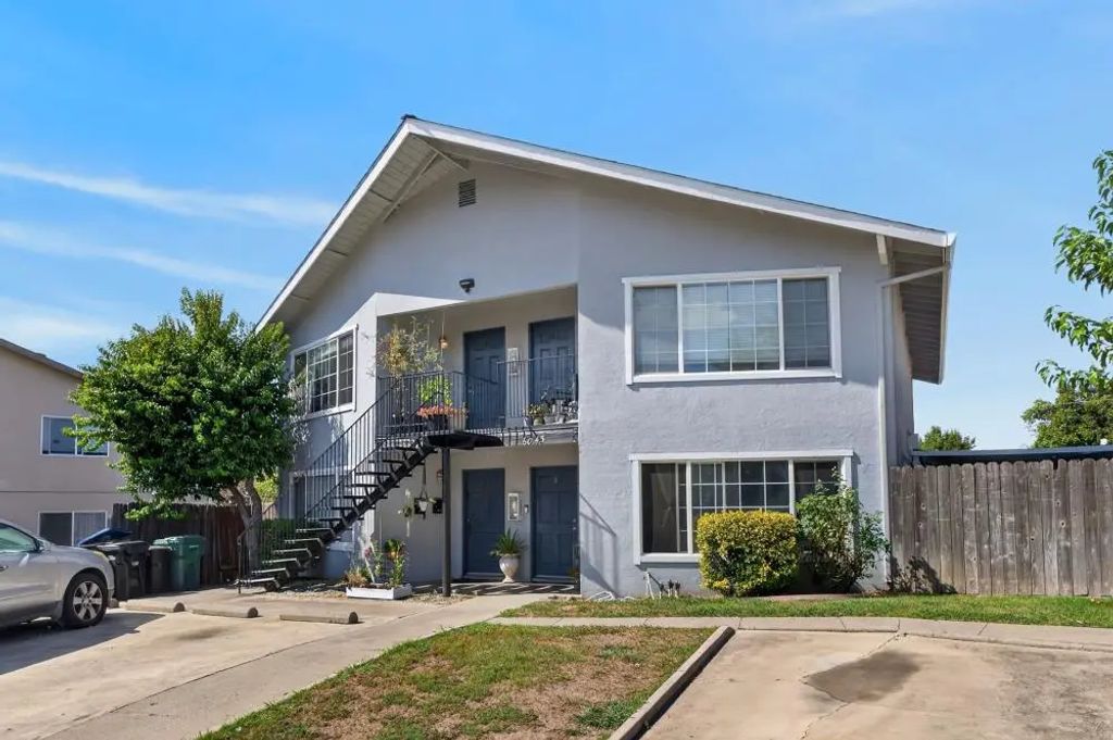 6043 Northcrest Circle, Carmichael