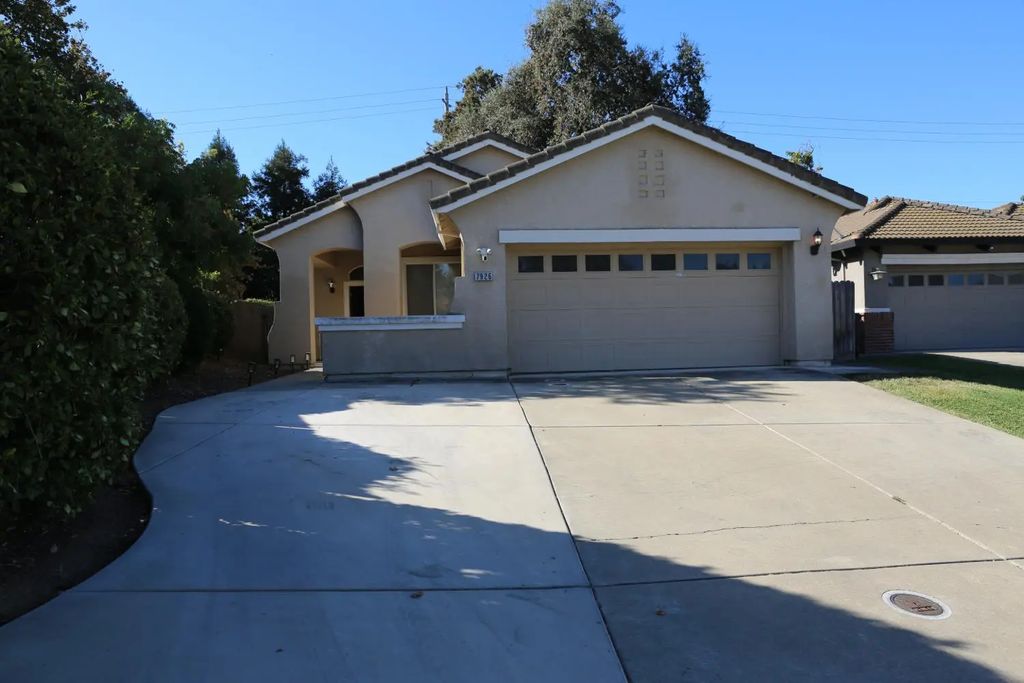 7926 E Mansell Way, Elk Grove