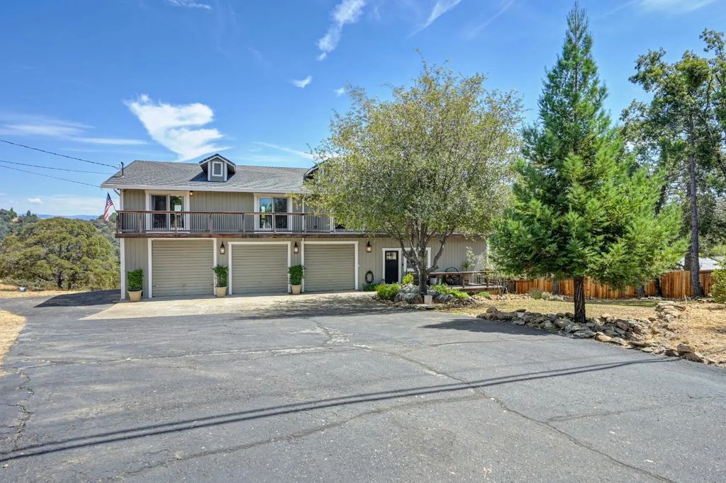 6809 Crystal Boulevard, El Dorado