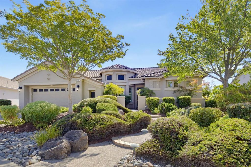 2351 Stepping Stone Lane, Lincoln
