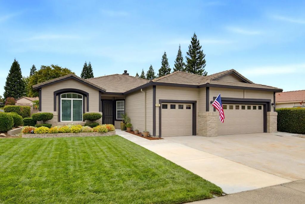 1151 Sinclair Way, Roseville