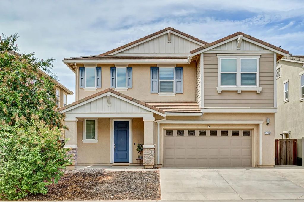 9712 Philta Way, Elk Grove