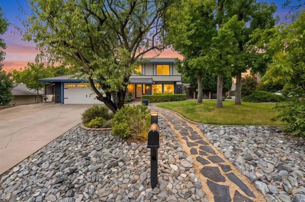 8246 Garry Oak Drive, Citrus Heights